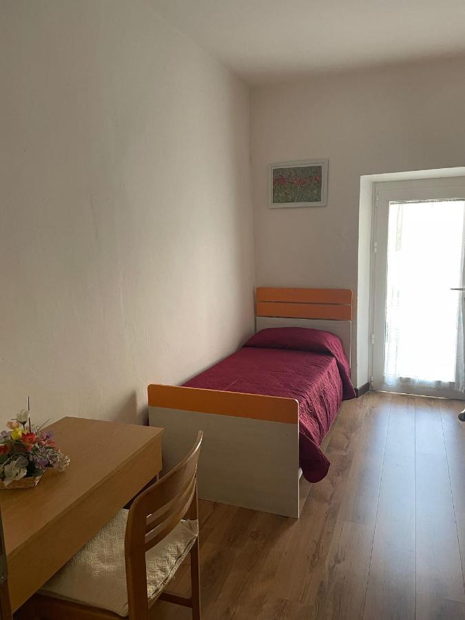 Casa Zanoni Apartment Torbole Sul Garda Bagian luar foto