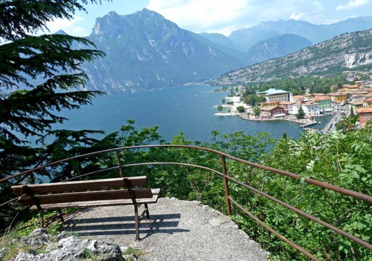 Casa Zanoni Apartment Torbole Sul Garda Bagian luar foto